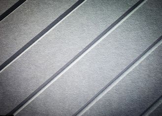 Tuiles acoustiques décoratives de mur réutilisées par niveau de B, V - tuiles de amortissement cannelées de bruit