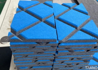Le tissu 100% de tapisserie d'ameublement de fibre de polyester a enveloppé les panneaux de mur 3D acoustiques GB8624B1