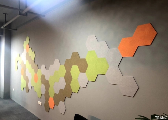 Absorption du son Hexagones multicolores insonorisés recyclés
