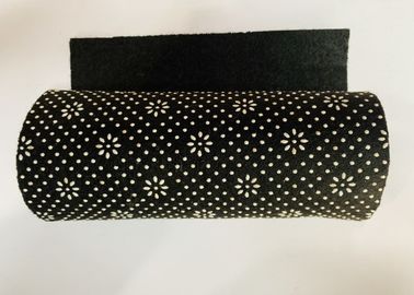 Assise antidérapage de tapis de feutre perforée par aiguille ignifuge de polyester