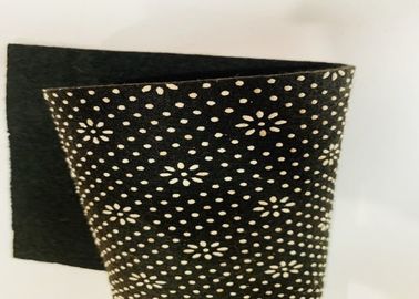 Le feutre 100% perforé par aiguille de fibre de polyester a adapté la taille/épaisseur aux besoins du client